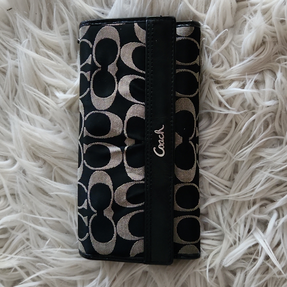 Coach Signature C Wallet
